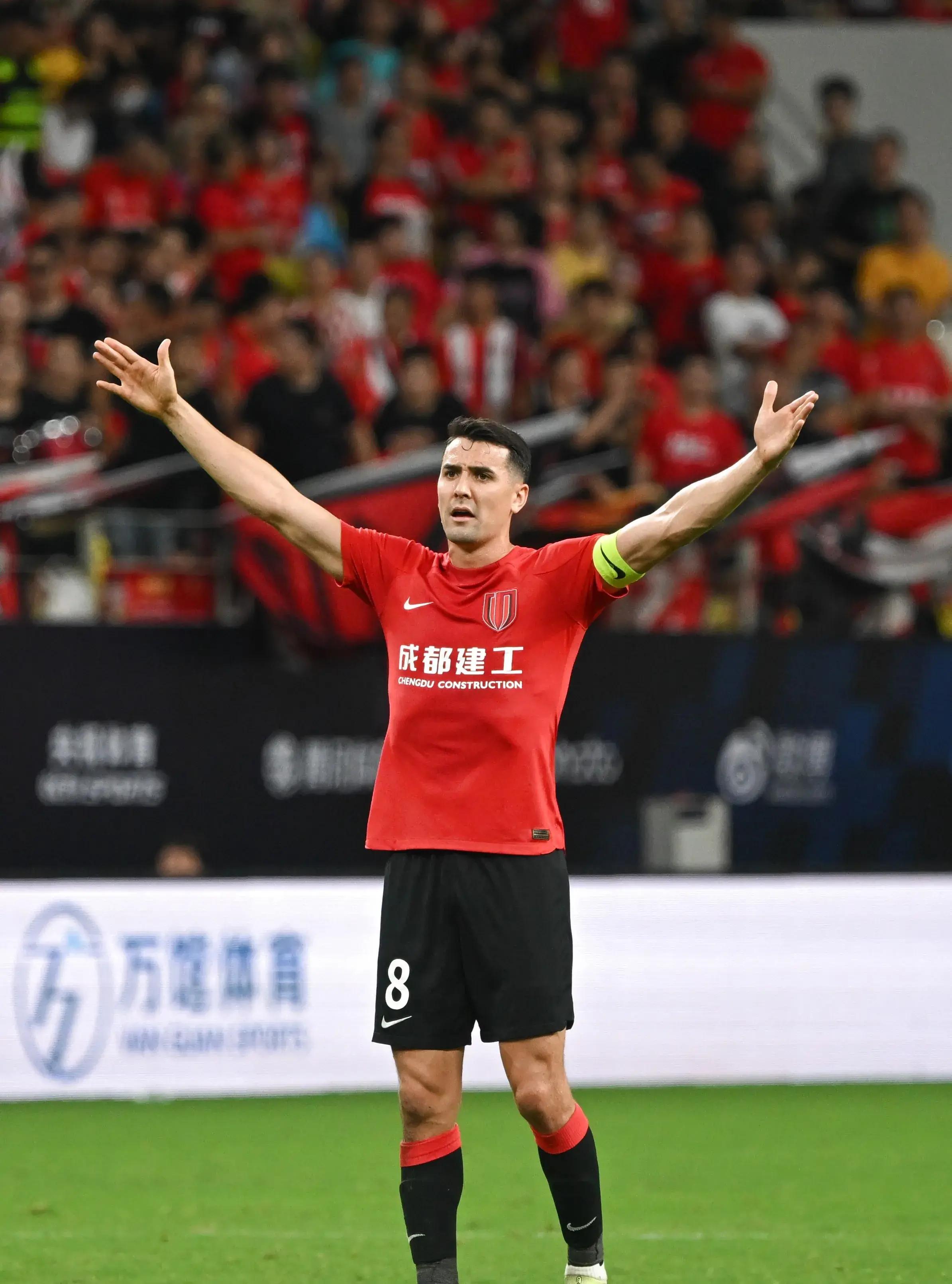 集结日突围战来临；上海海港围绕社区盾远射贴柱；信心回归；资深球员宣示担当的简单介绍