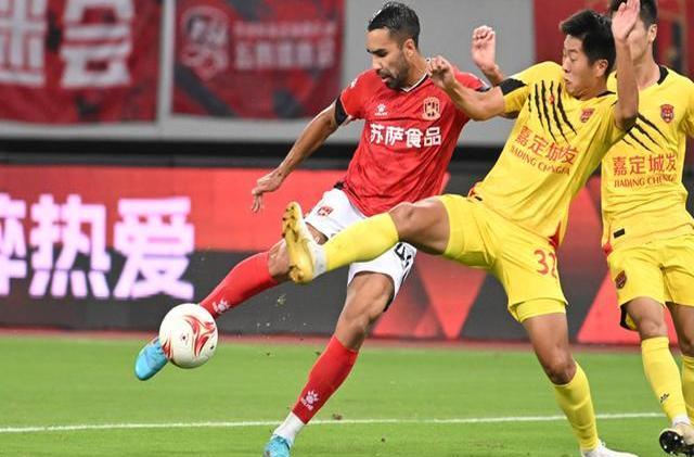 集结日突围战来临；上海海港围绕社区盾远射贴柱；信心回归；资深球员宣示担当的简单介绍