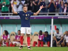 app下载-集结日里尔备战欧冠姆巴佩连续十二场比赛得分超过夺冠，山东泰山赛前刷新队史纪录瞬间刷屏的简单介绍